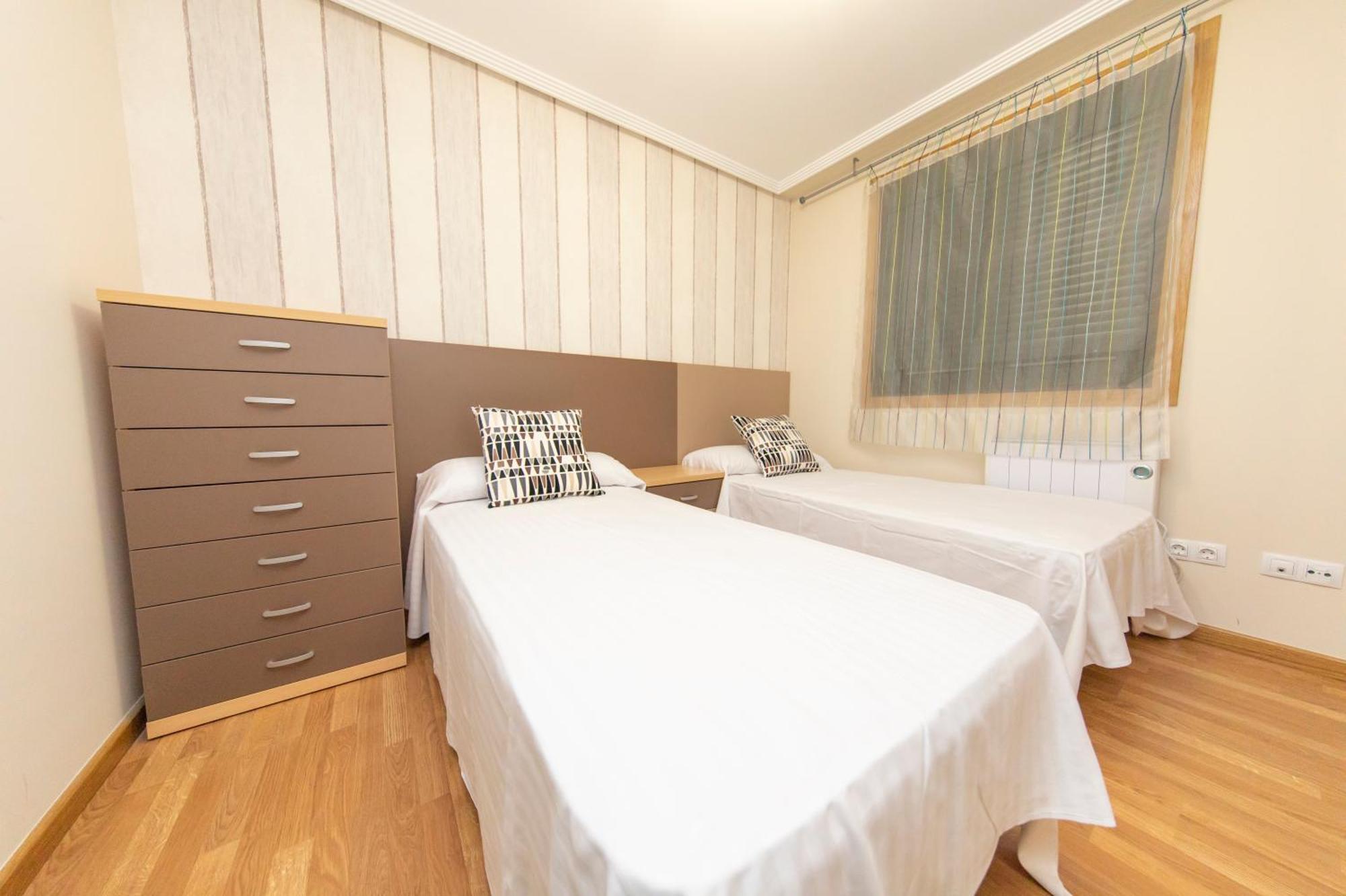 Apartagal-Urbanizacion Foz II Luaran gambar