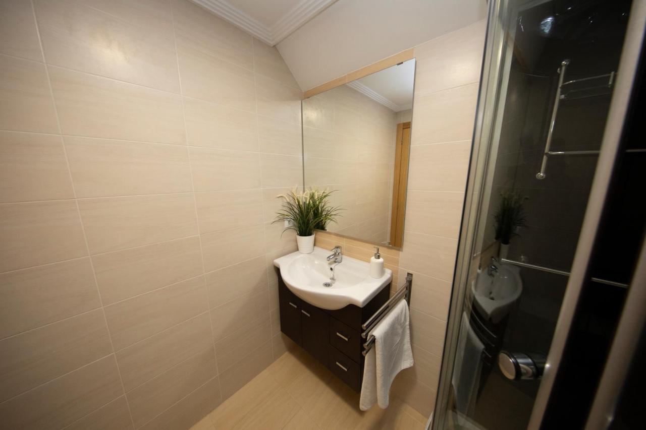 Apartagal-Urbanizacion Foz II Luaran gambar