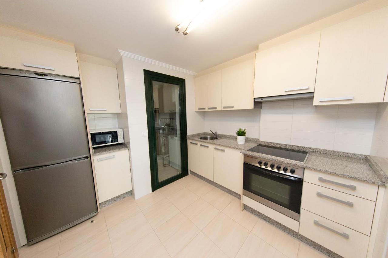 Apartagal-Urbanizacion Foz II Luaran gambar