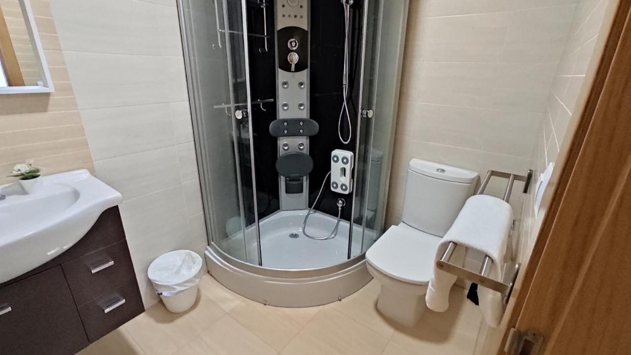 Apartagal-Urbanizacion Foz II Luaran gambar
