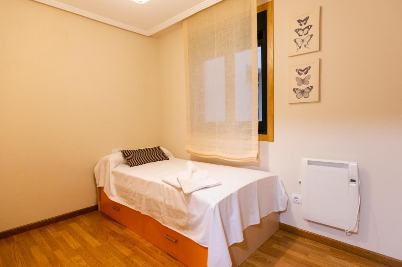 Apartagal-Urbanizacion Foz II Luaran gambar
